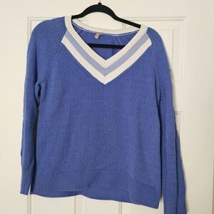 T By Talbots Blue and White V-Neck Sweater Size M